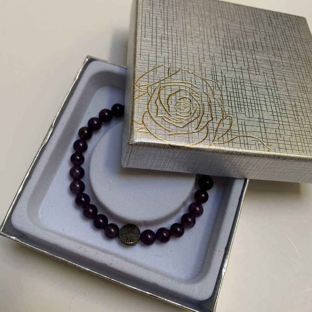 New with Box Genuine Amethyst Stretch Bracelet with Tree Motif Metal Bead